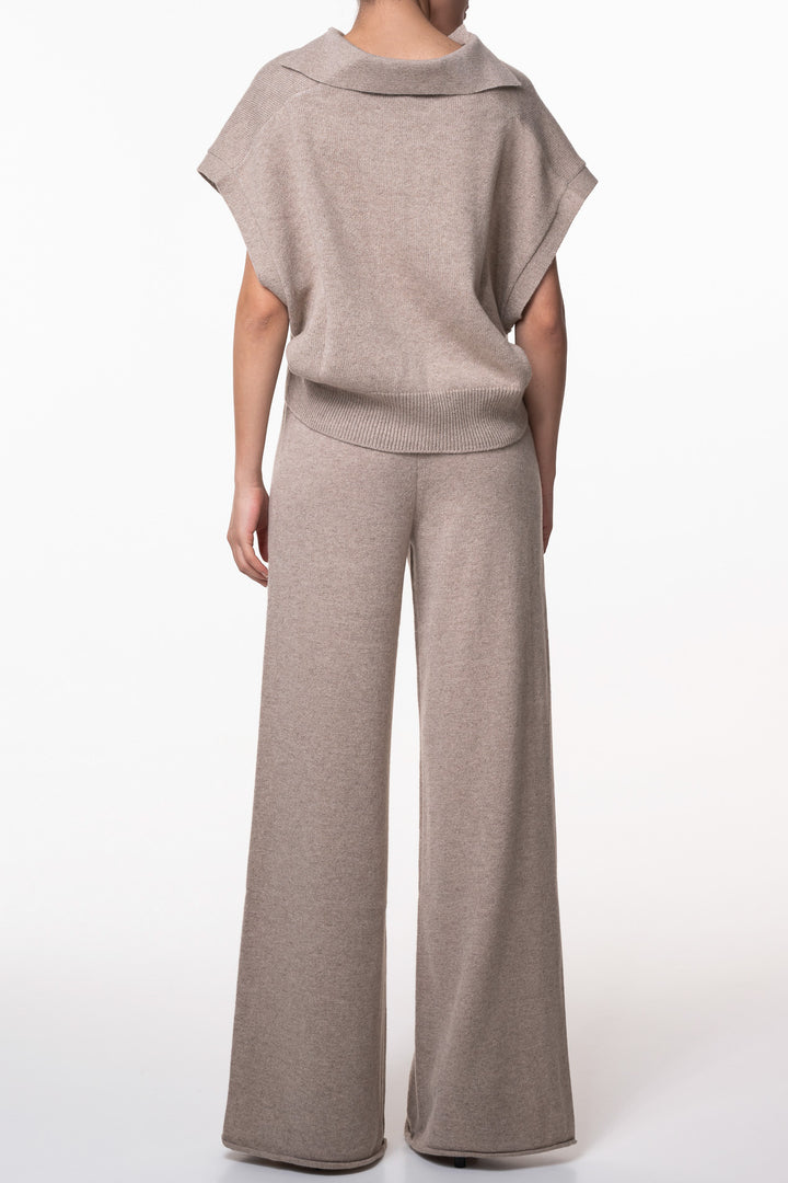 Shiya V-Neck Cashmere Sweater Vest In Sesame