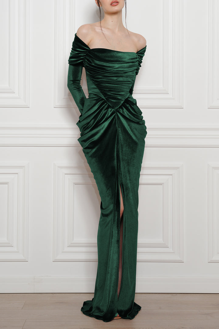 Quinn Long Velvet Gown In Dark-Green