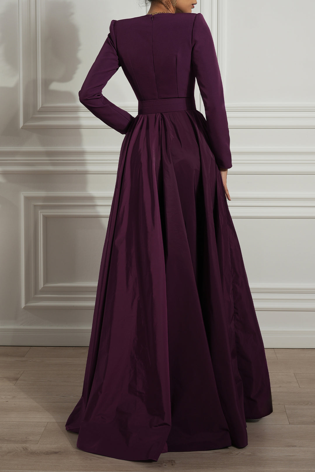 Carly Taffeta Crepe Long Dress In Plum