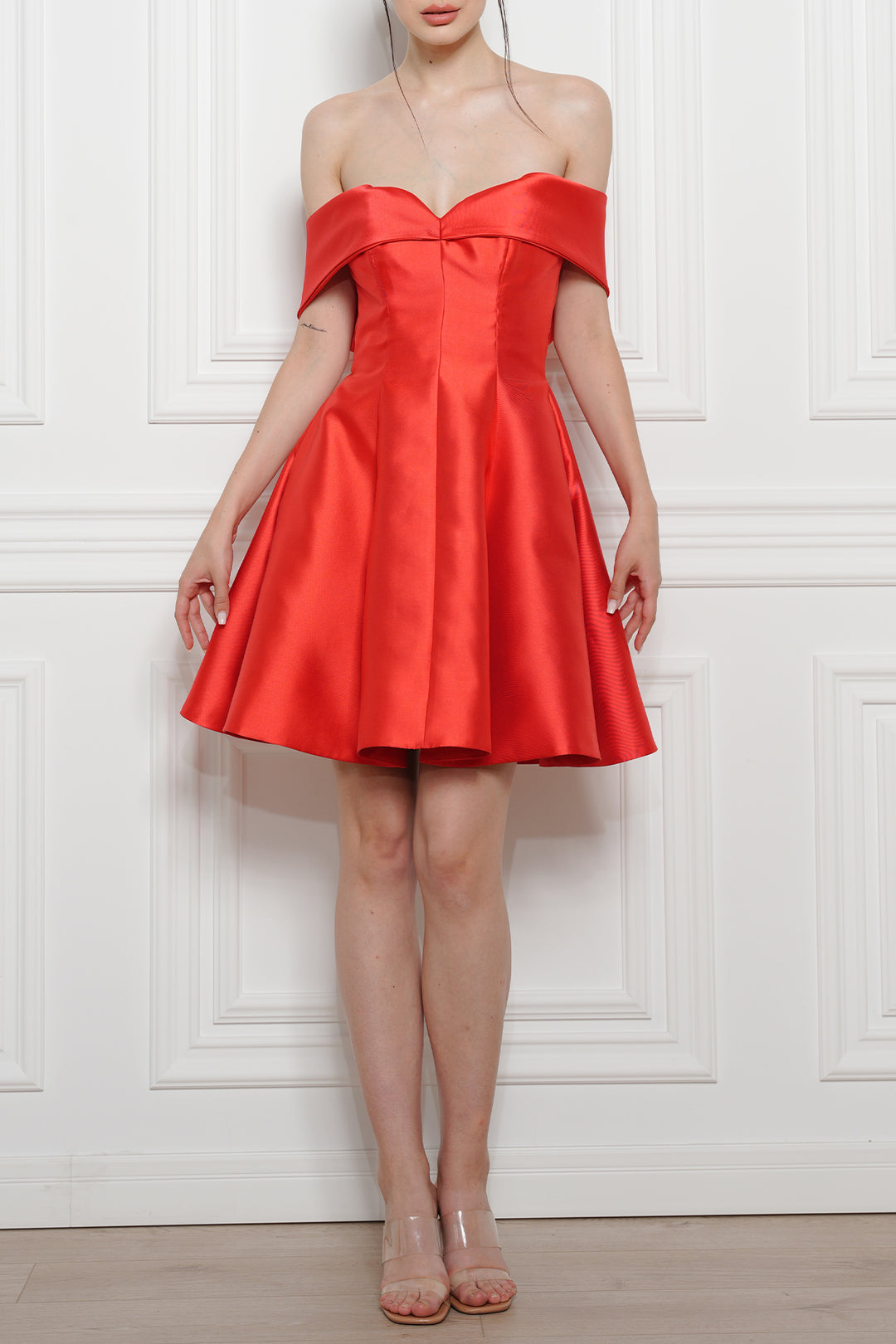 Ellie Mikado Short Dress In Hot-Red