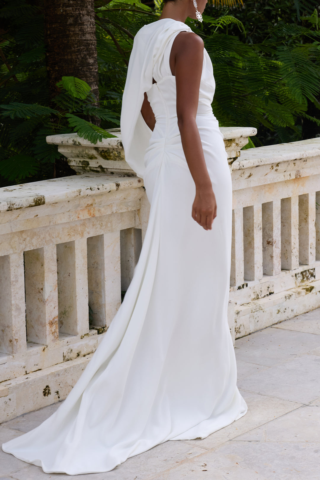 Ira Crepe Dress In Off-White