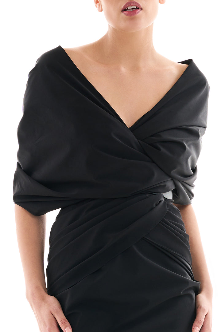 Aqila Taffeta Long Dress In Black