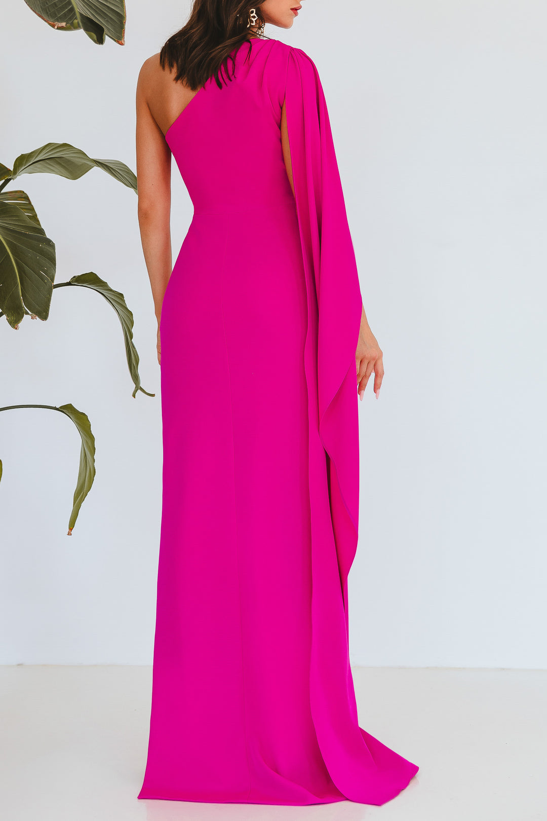 Alba Crepe Long In Dress In Hot-Pink