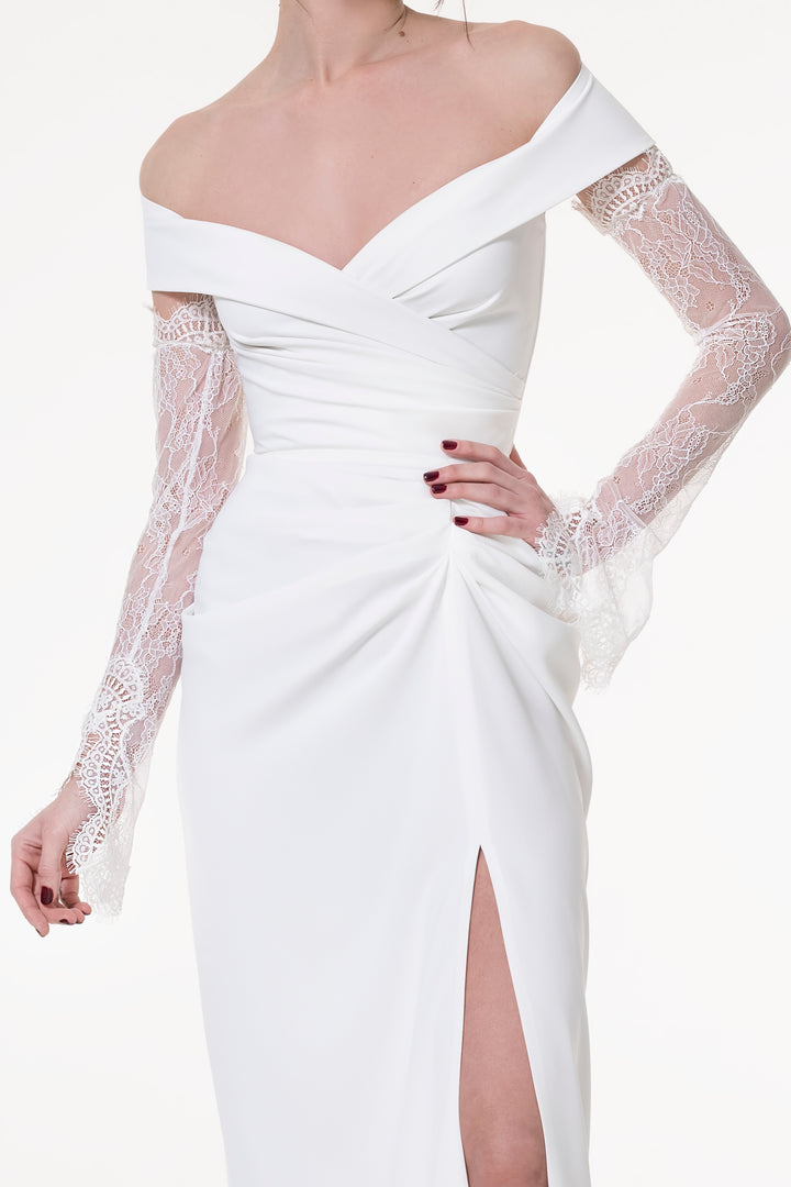 Embroidered Long Lace Gloves In Ivory