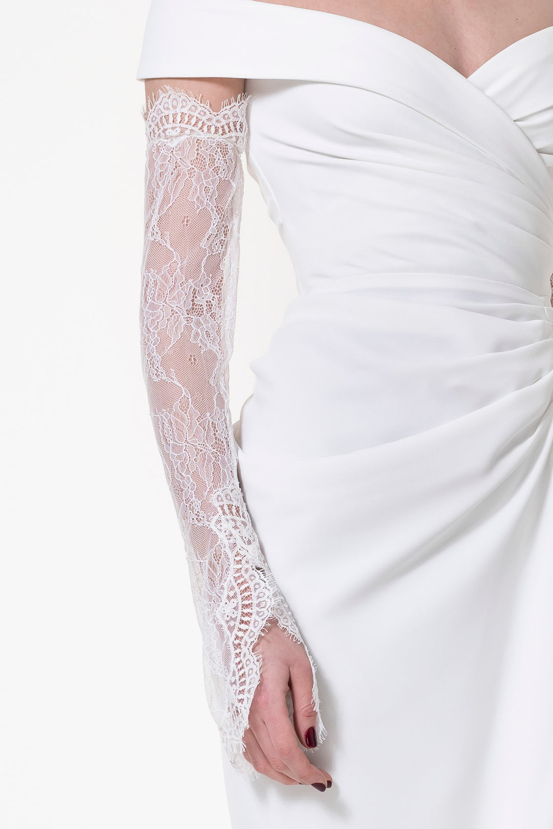 Embroidered Long Lace Gloves In Ivory