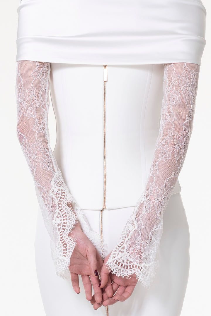 Embroidered Long Lace Gloves In Ivory