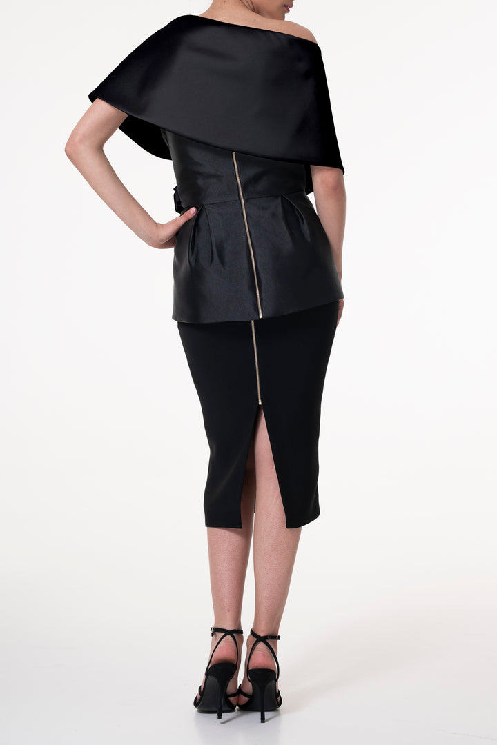 Kavya Mikado Top In Black