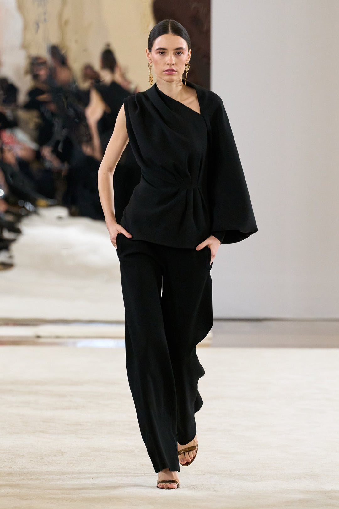 Spring Summer Collection 2025 - Rhea Costa