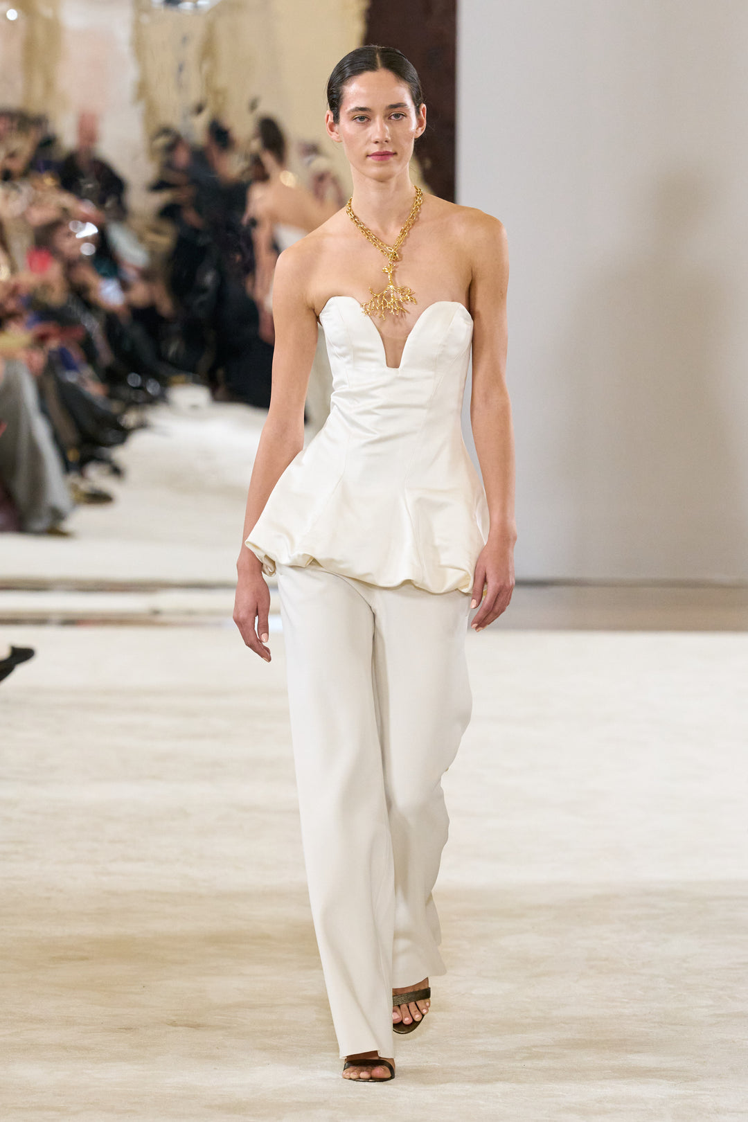 Spring Summer Collection 2025 - Rhea Costa