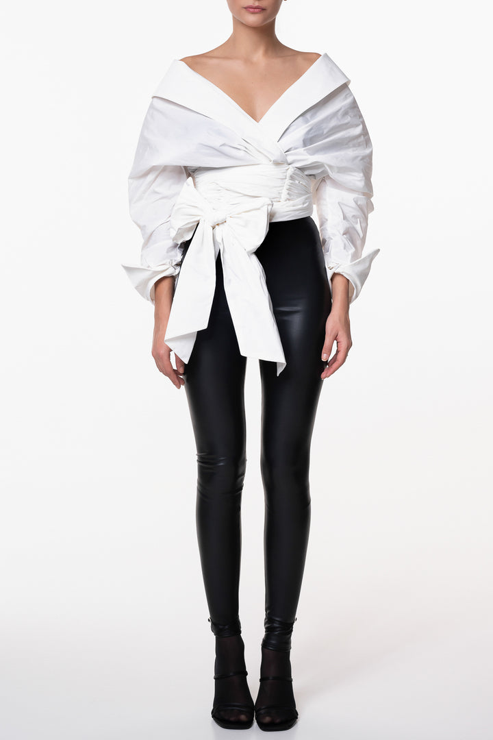 Stretchy Vegan Leather Leggings In Black