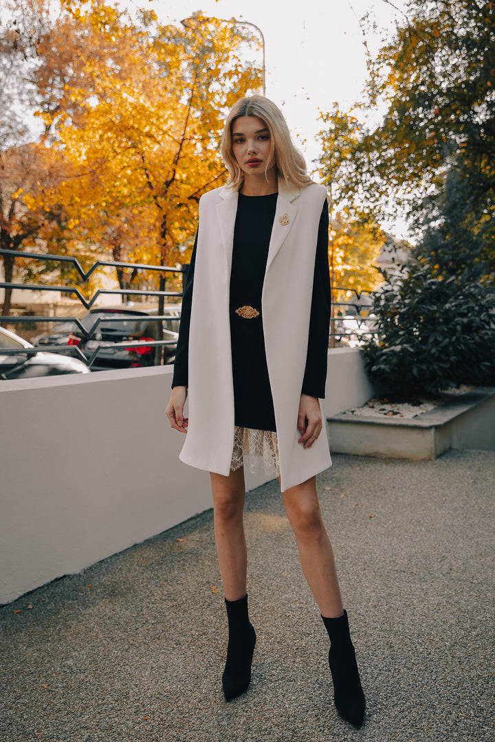 Jackie Versatile Vest In Ivory