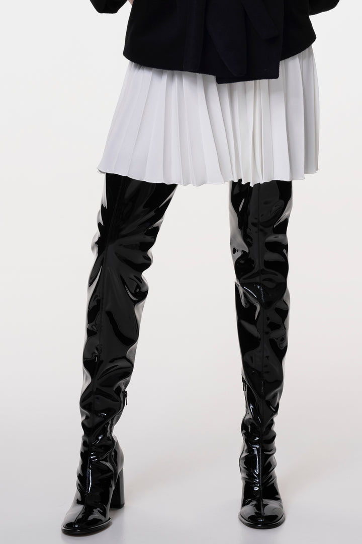 Ivory Short Pleated Crepe Skirt