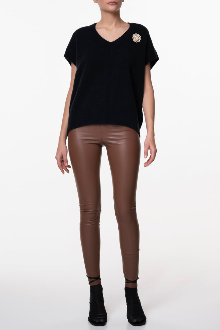 Stretchy Vegan Leather Leggings In Camel