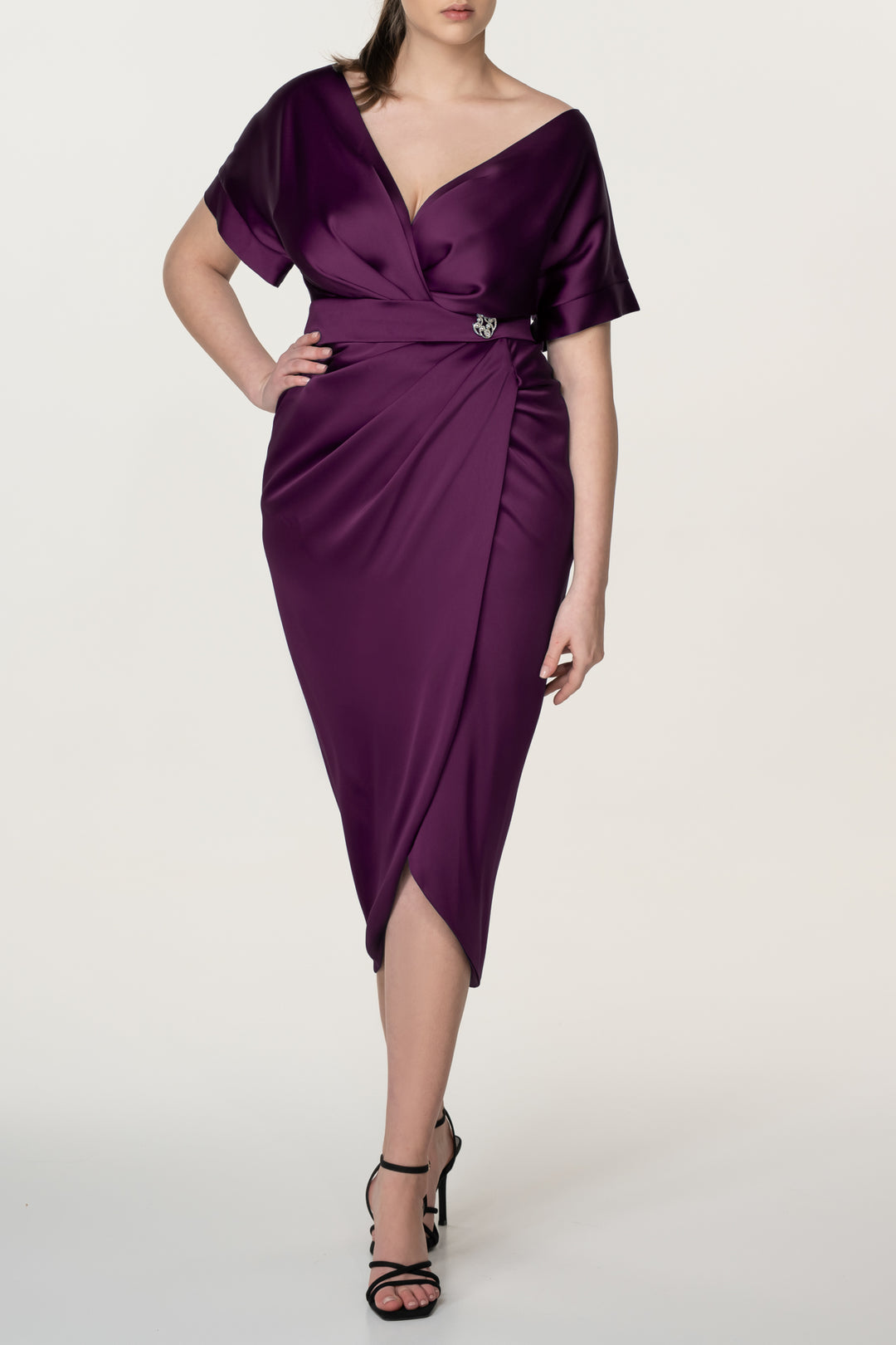 Jaya Satin Midi Dress in Burgundy