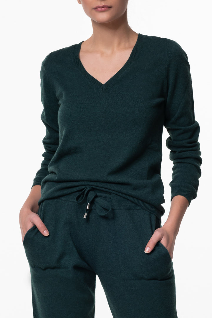 Evangeline V-Neck Cashmere Sweater