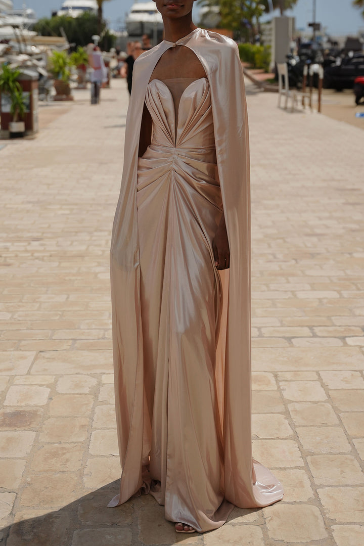 Yuno Long Dress In Light-Gold