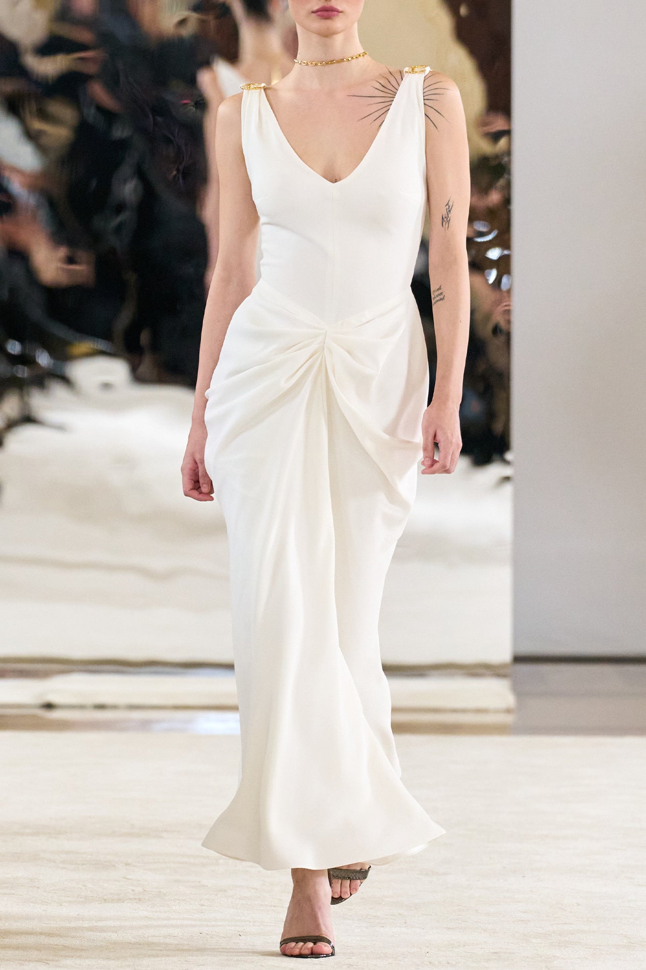 Valeria Midi Dress In Off-White – Rhea Costa