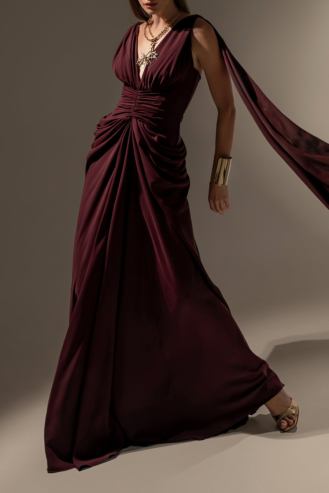 Layla Long Cape-Dress In Burgundy