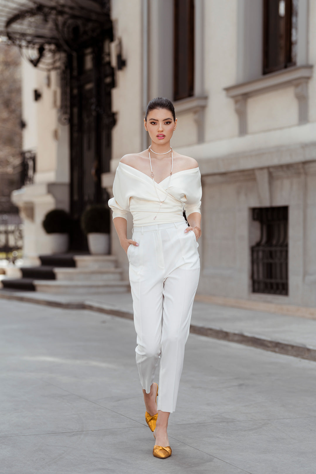 Classic Conic Wool Pants in Ivory