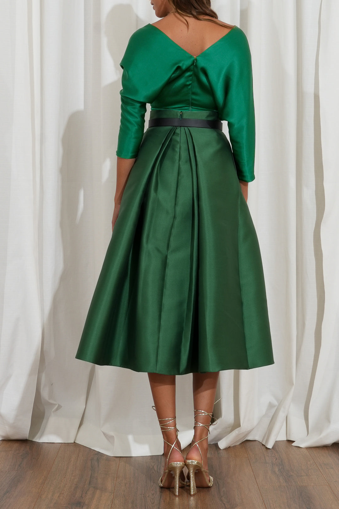 Reese Silk Top In Emerald