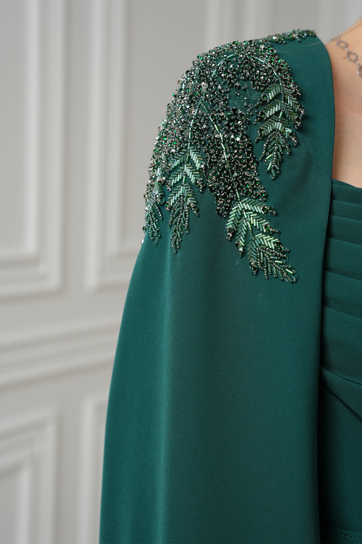 Aesha Cape Dress In Ivy-Green Rhea Costa Aesha Cape Dress In Ivy-Green Rhea Costa