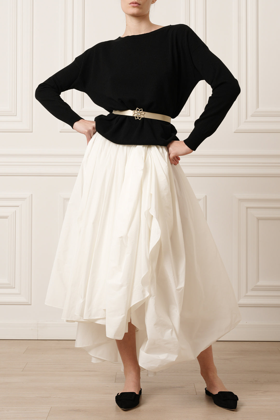 Elias Taffeta Midi Skirt In Off-White