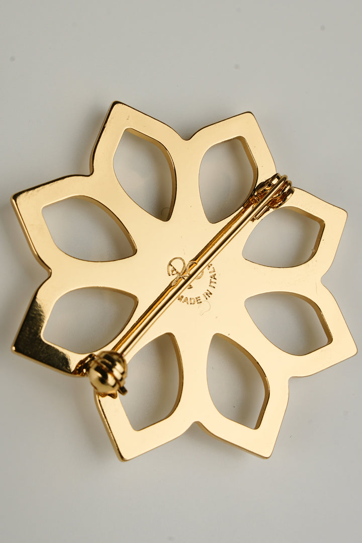 Lotus Single Flower Brooch In Gold-Plated