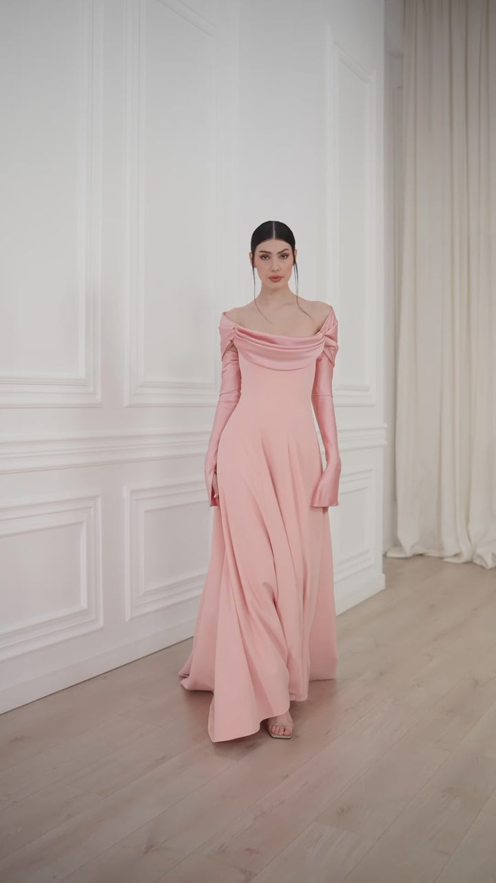 Salma Crepe Long Dress In Powder-Pink