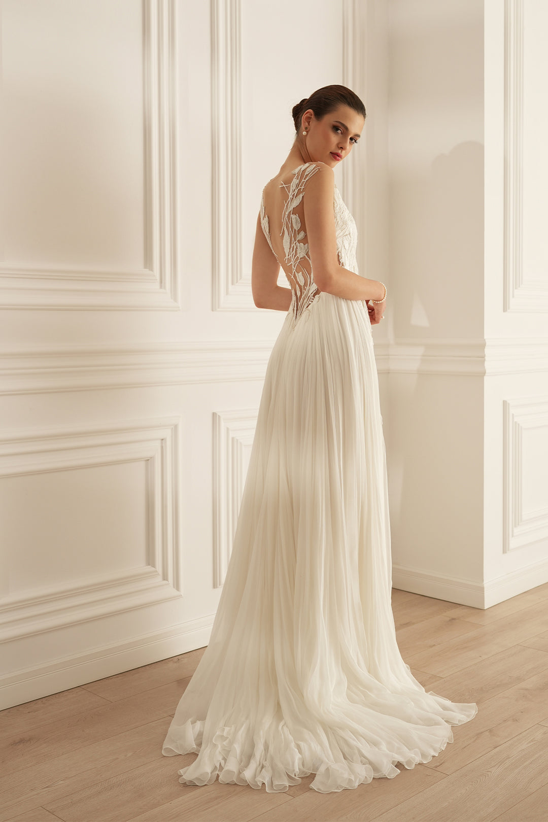 the swan princess wedding dress White Swan