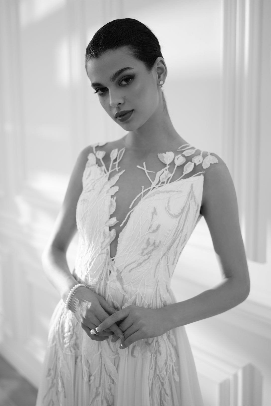 Swan Wedding Dress | Romantic Bridal Gown Rhea Costa Swan Wedding Dress | Romantic Bridal Gown Rhea Costa