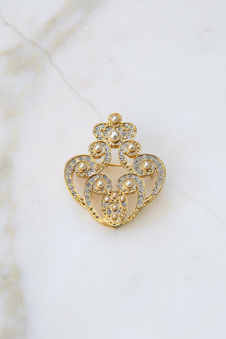 The Crown Brooch - Gold With Pearls